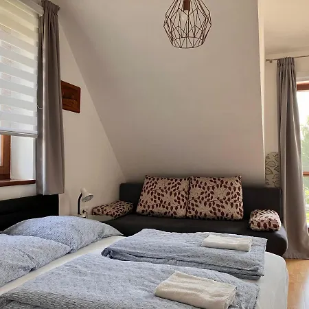 Annapartman * Badacsonytördemic