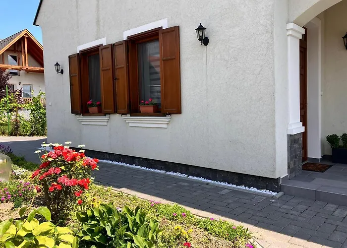 Annapartman Appartamento Badacsonytördemic