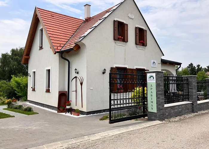 Annapartman Badacsonytördemic